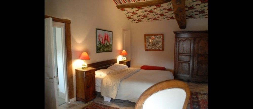 Chez Jacotte Et Elia Bed & Breakfast 3*